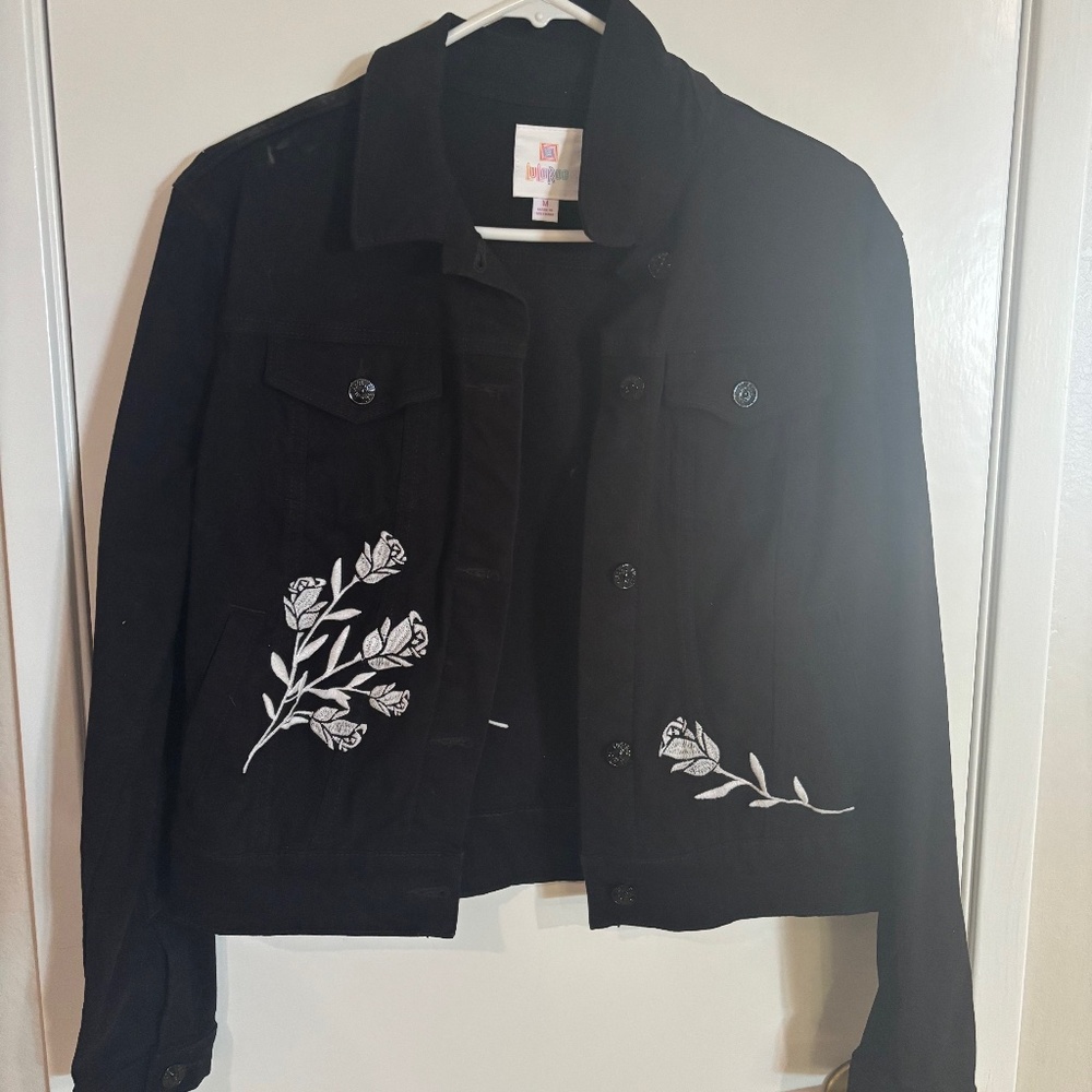 LuLaRoe Harvey Black Denim Crop Jacket with White Embroidered Roses